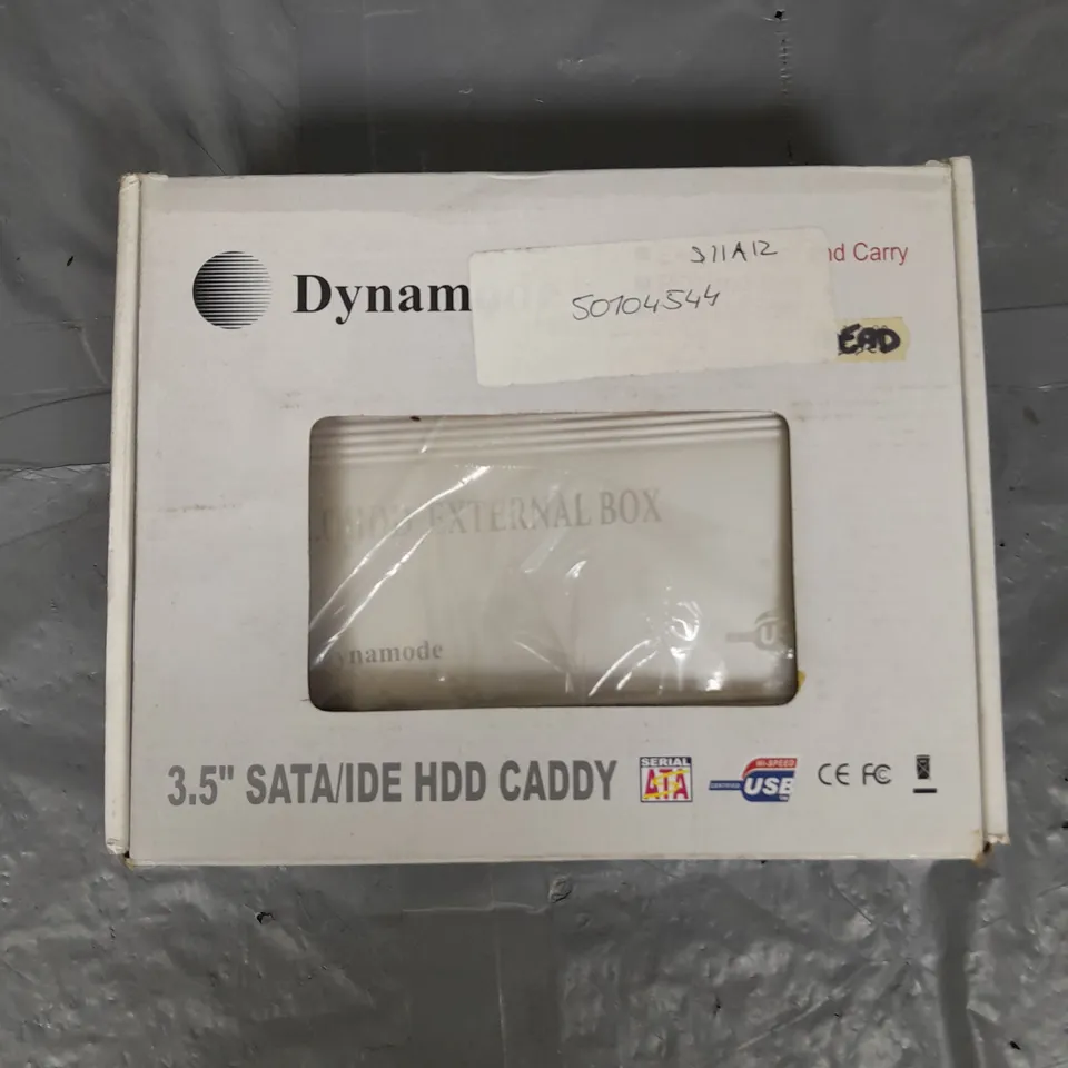 APPROXIMATELY 10 BOXED DYNAMODE 3.5" SATA/IDE HDD CADDIES 