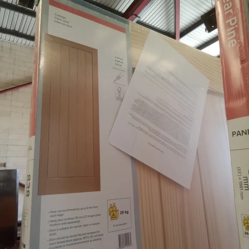 PACKAGED 1981 X 838MM COTTAGE CLEAR PINE INTERNAL DOOR