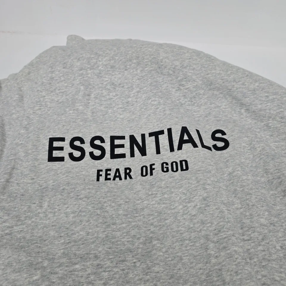 FEAR OF GOD ESSENTIALS HOODIE – GREY, SIZE L