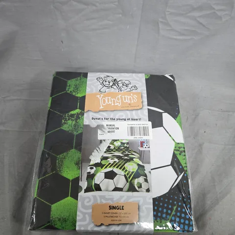 YOUNGUN'S SINGLE DUVET COVER SET – SOCCER BALL PRINT