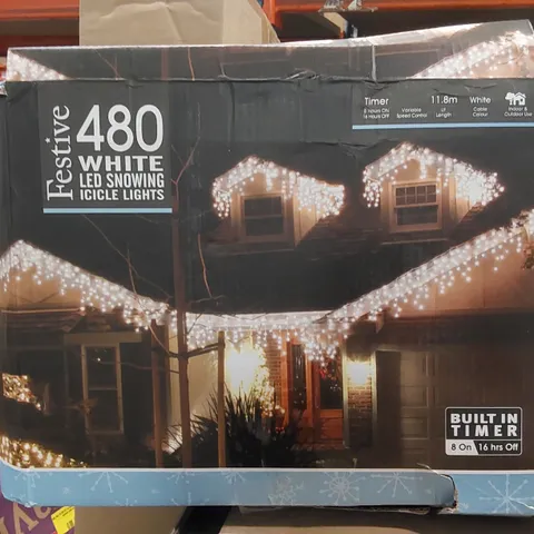 BOXED 480 SNOWING ICICLE LIGHTS