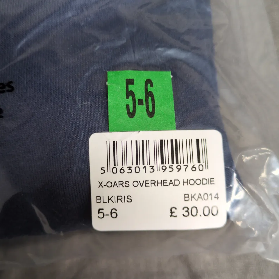 CREW CLOTHING COMPANY X-OARS OVERHEAD HOODIE – KIDS, NAVY, UK 5-6