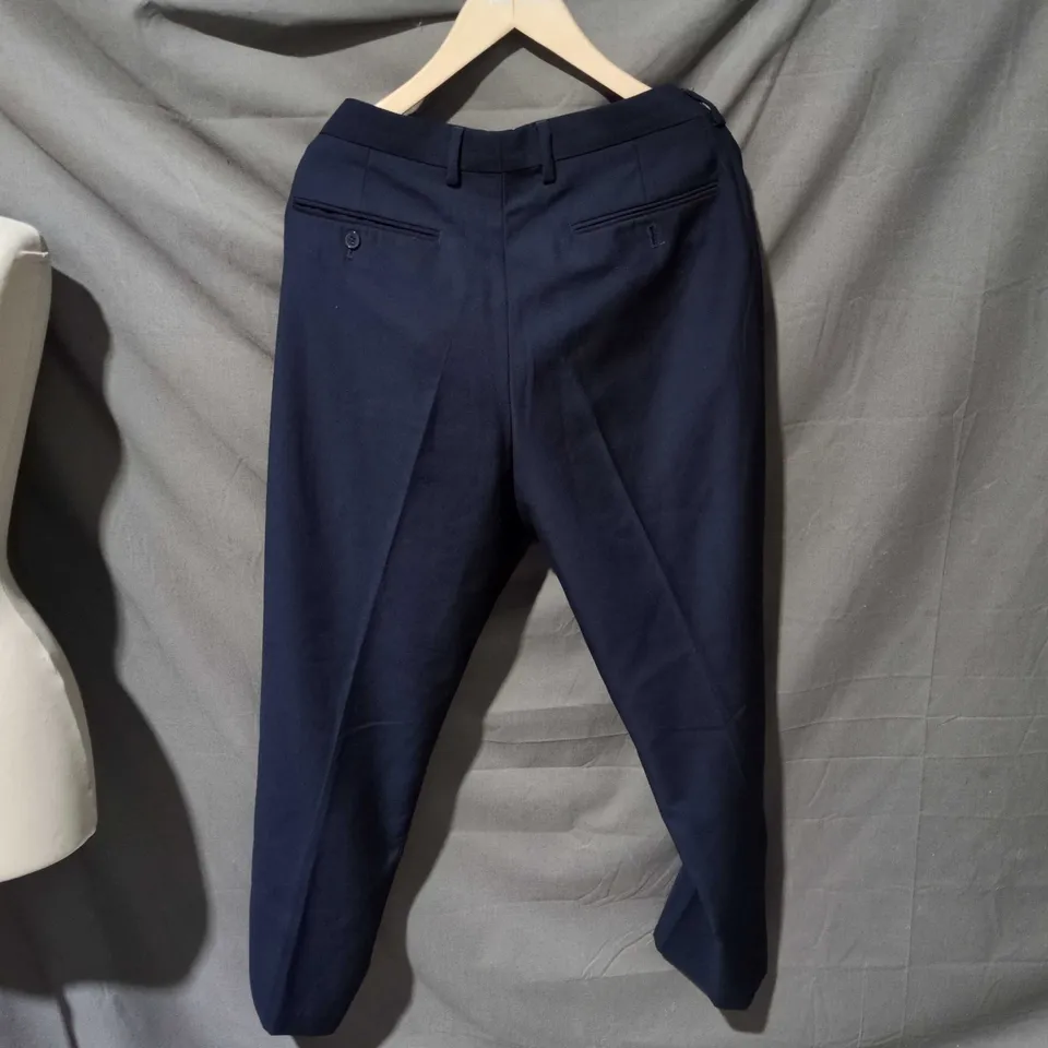 FRENCH CONNECTION NAVY TROUSERS – MEN’S, WAIST 34
