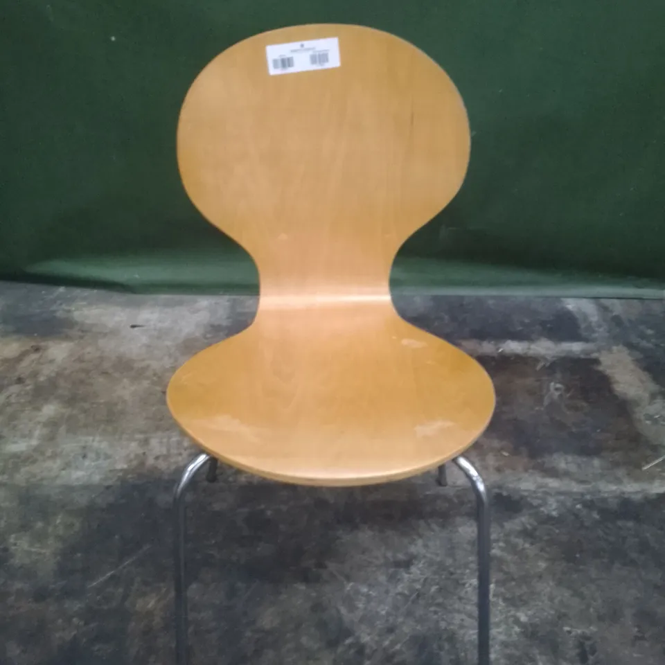 DESIGNER OAK EFFECT DINING CHAIR WITH CHROME LEGS