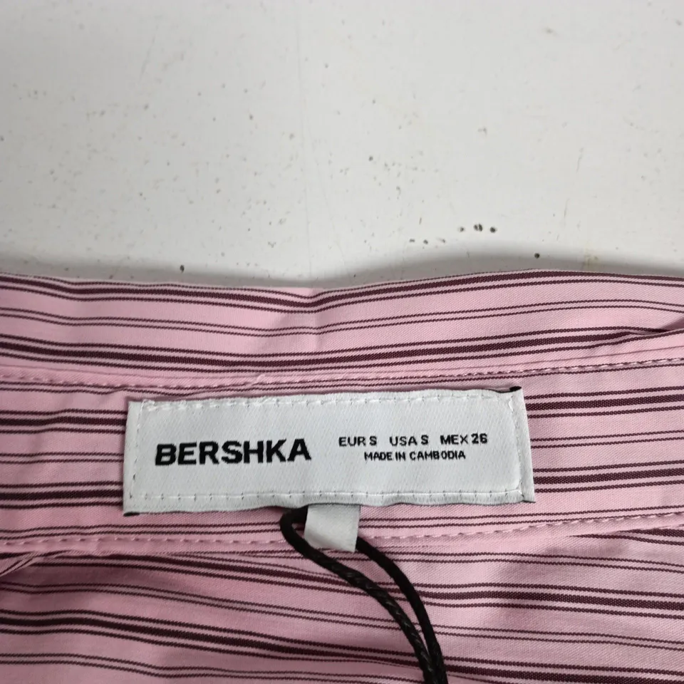 BERSHKA PINK STRIPED SHIRT – WOMEN'S BUTTON-DOWN (EU S)