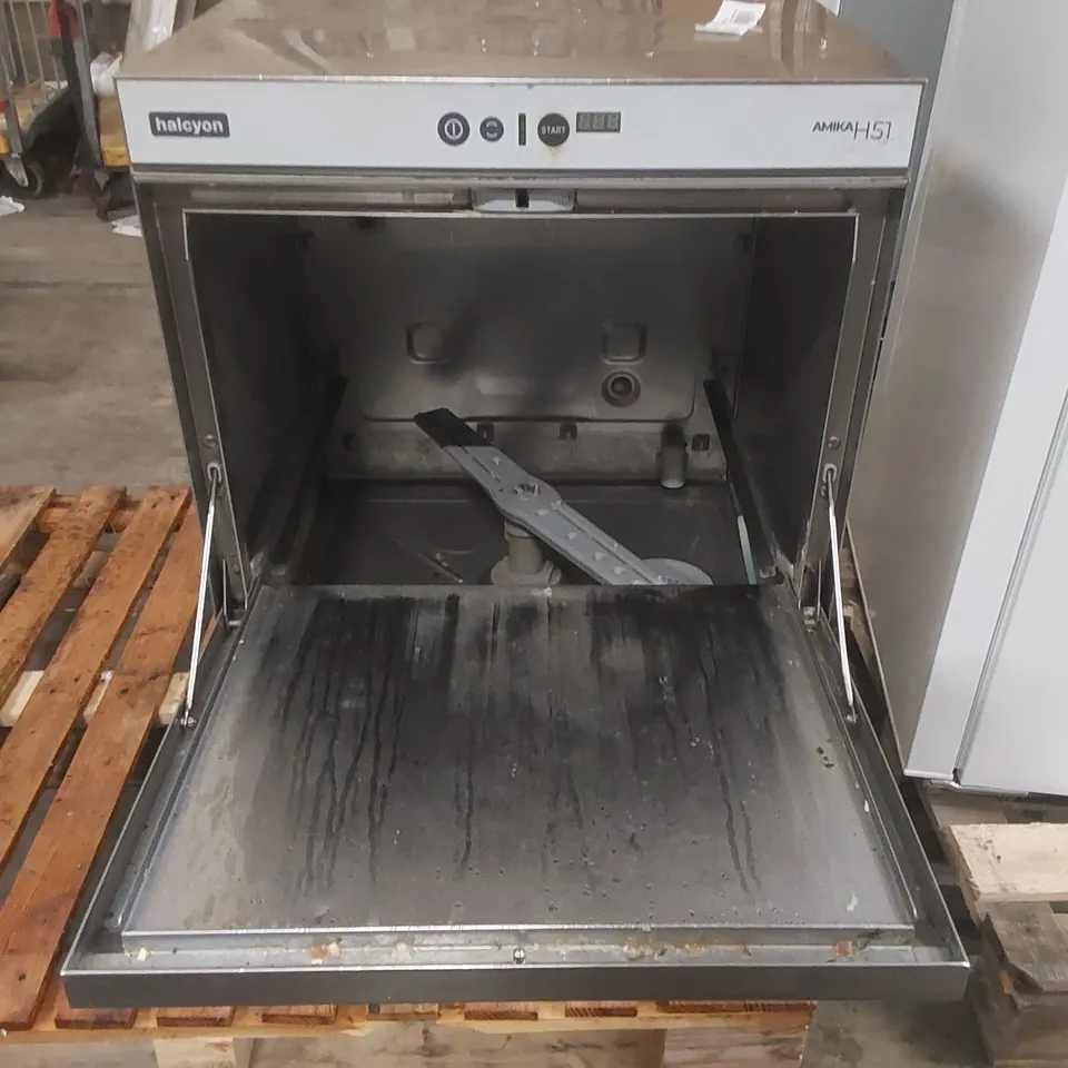 HALCYON AMIKA H51 COMMERCIAL DISHWASHER