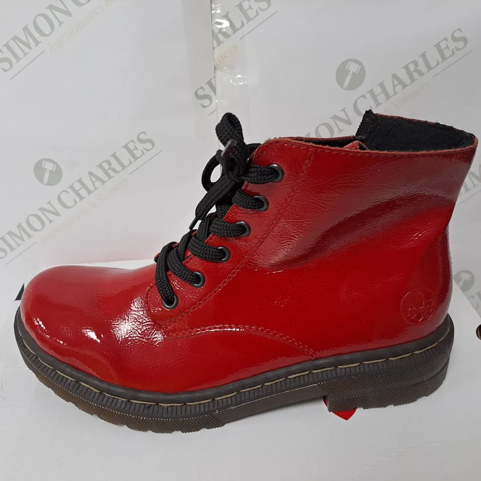 RIEKER RED ANKLE BOOTS LACE AND ZIP SIZE 7.5