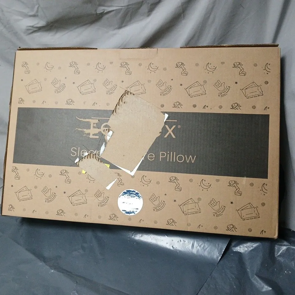 BOXED LEVITEX MEDIUM 10CM DEEP PILLOW 