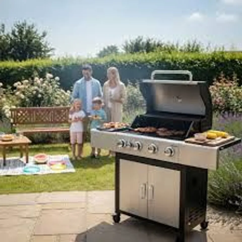 BOXED OUTBACK MERCURY 4-BURNER HYBRID GAS & CHARCOAL BBQ WITH MULTI-COOK PLATE SYSTEM - STAINLESS STEEL