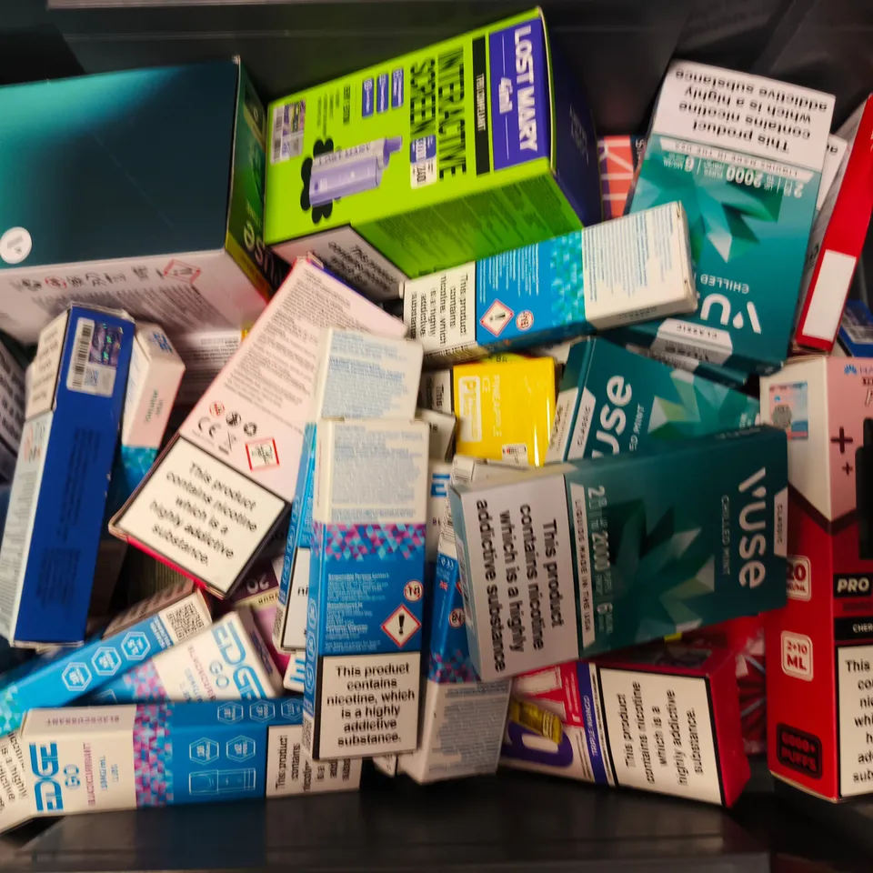 APPROXIMATELY 25 ASSORTED E-CIGARETTE PRODUCTS TO INCLUDE BRANDS SUCH AS LOST MARY, EDGE GO, IVG,  ETC - COLLECTION ONLY