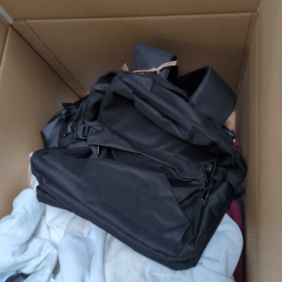 BOX OF CLOTHING WITH BLACK LEATHER HANDBAG – MIXED APPAREL LOT