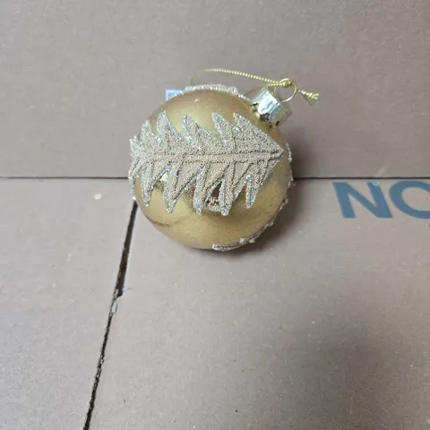 BOX OF 8 X 12 GISELA GRAHAM GOLD CHRISTMAS HANGING ORNAMENTS WITH LEAF DESIGN BOXED