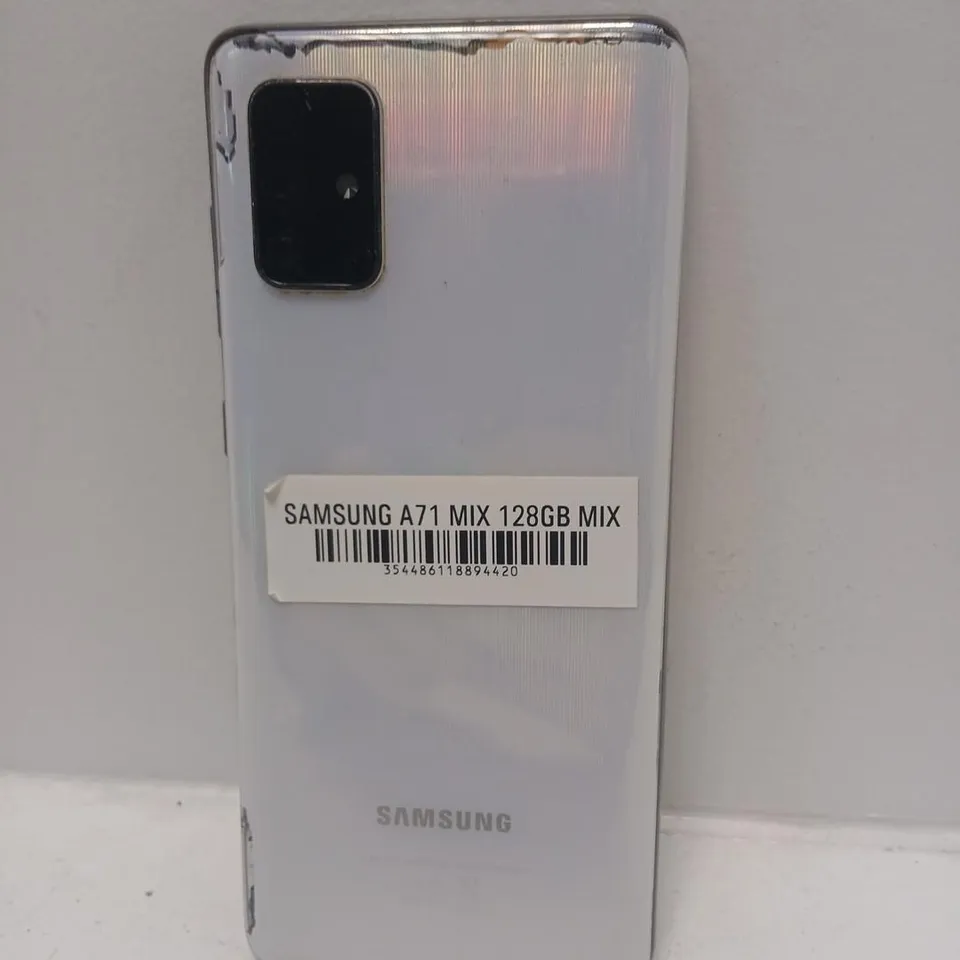 SAMSUNG GALAXY A71 MIX 128GB – SILVER 
