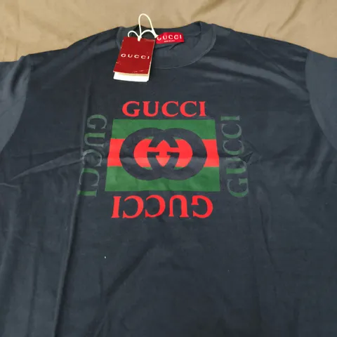 GUCCI T-SHIRT – SIZE L