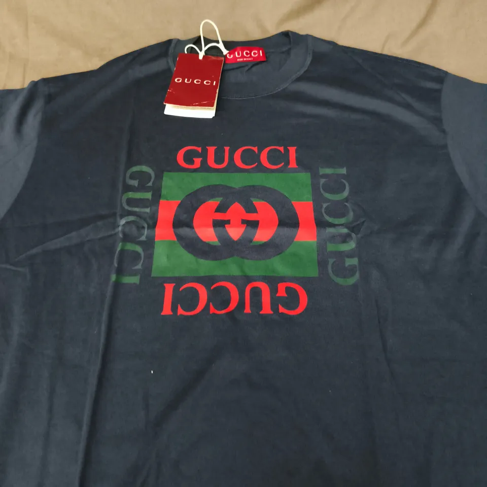 GUCCI T-SHIRT – SIZE L