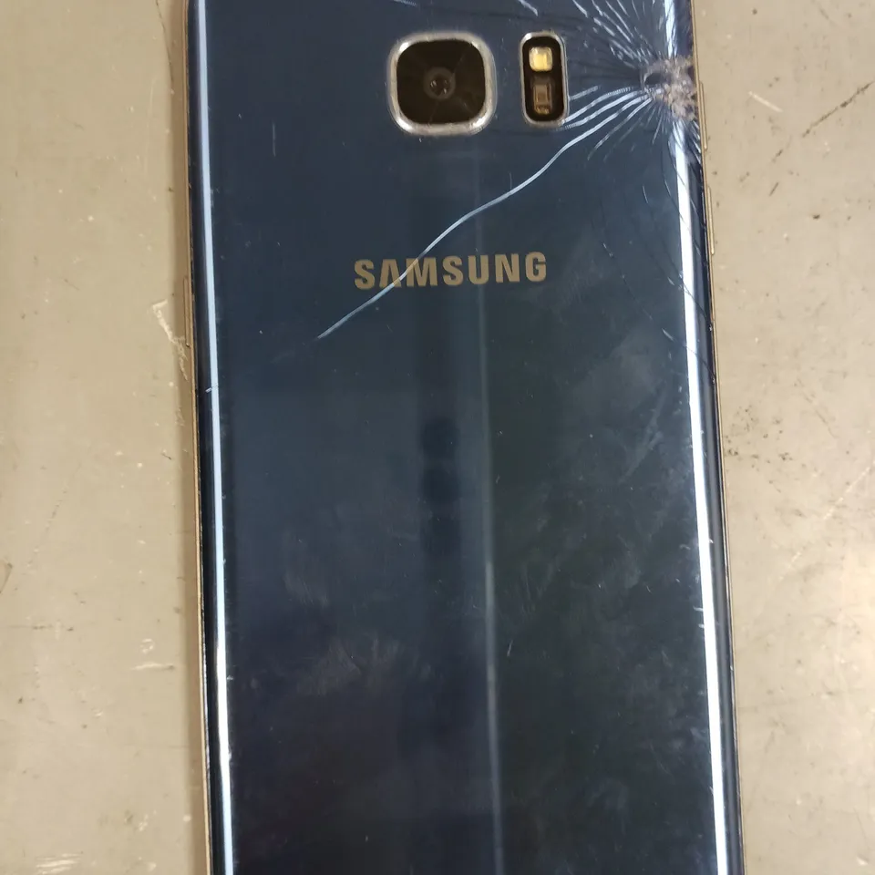 SAMSUNG GALAXY S7 EDGE SMARTPHONE 