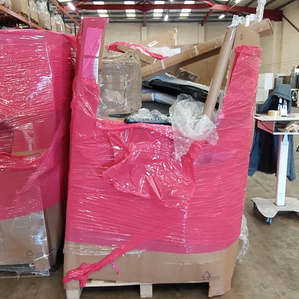 PALLET OF ASSORTED ITEMS INCLUDING: IRONING BOARDS, MINI IRONING BOARD, LED BATTEN LIGHT, ROLLER BLINDS, 12FT MULTI-USE EXTENSION POLE