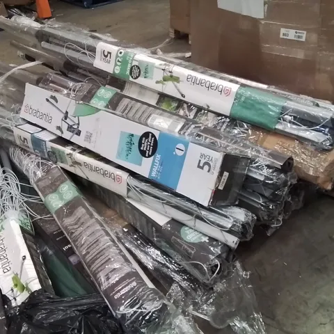 PALLET OF CLOTHES AIRERS