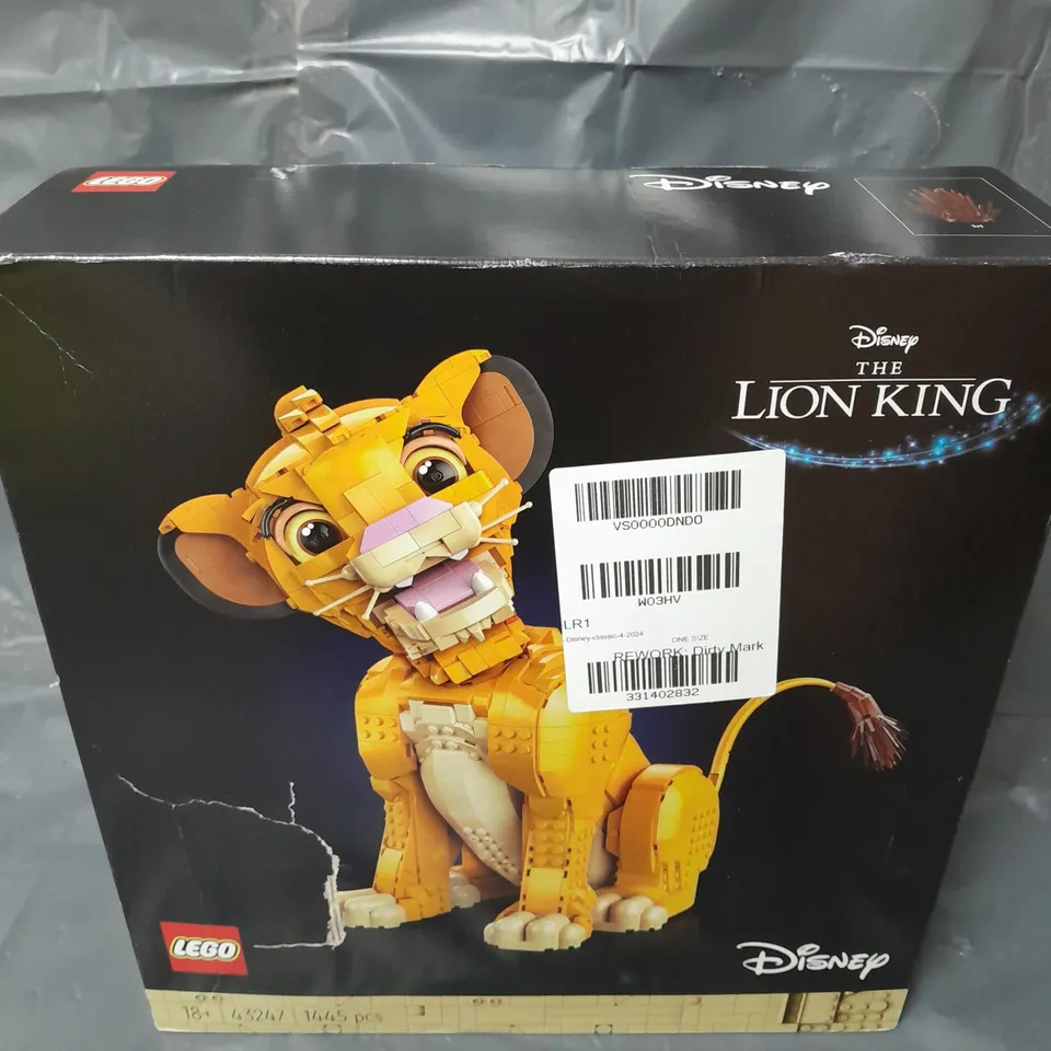 BOXED DISNEY YOUNG SIMBA THE LION KING SET 43247