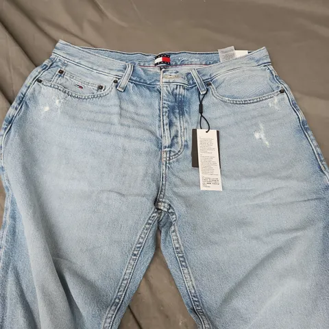 TOMMY JEANS DENIM JEANS – RYAN SHORT, LIGHT WASH, SIZE 34
