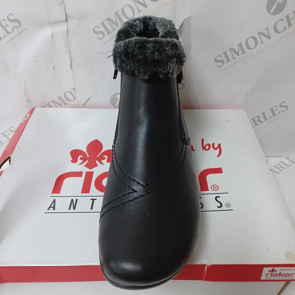 BOXED RIEKER FUR CUFF BOOTS, BLACK - SIZE 6.5
