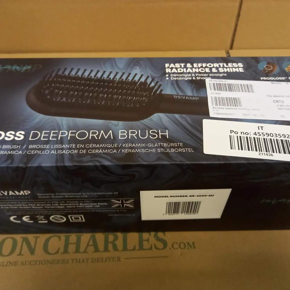 BOXED REVAMP PROGLOSS DEEPFORM BRUSH CERAMIC STRAIGHTENING BRUSH