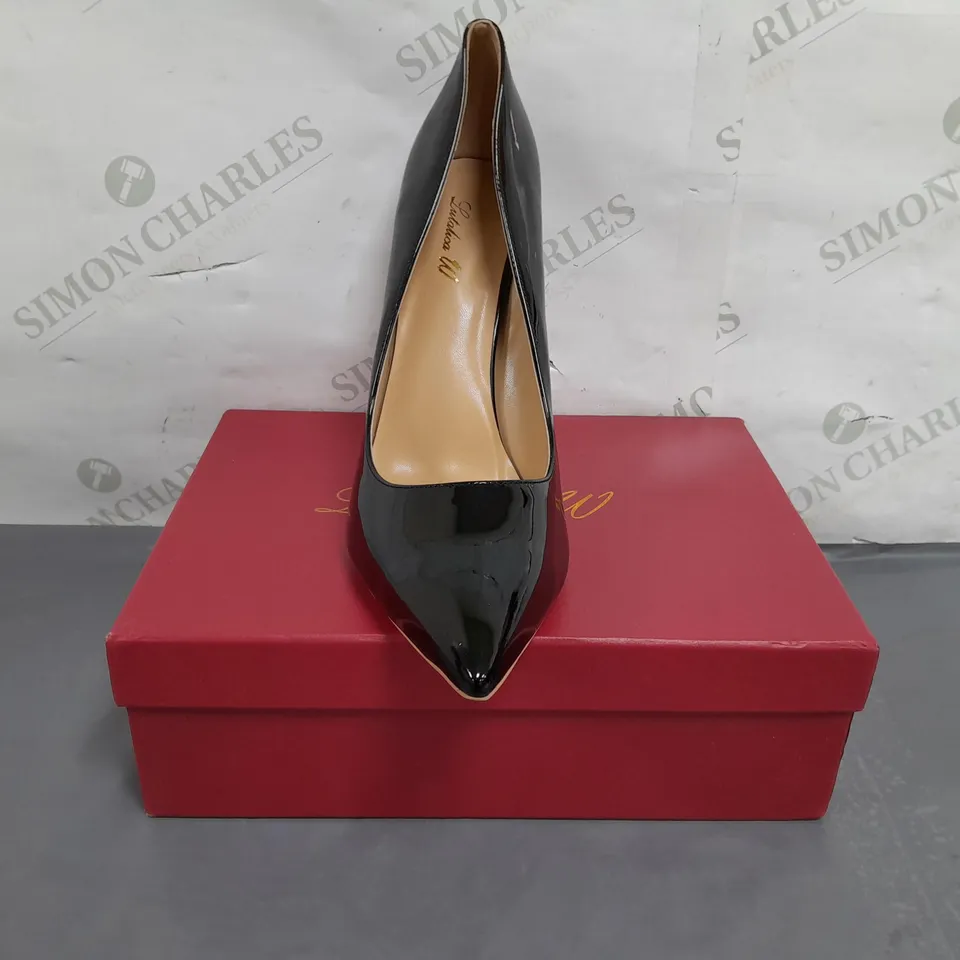 BOXED PAIR OF LUTALICA W POINTED TOE HIGH HEEL SHOES IN BLACK EU SIZE 44