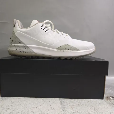 BOXED PAIR OF NIKE JORDAN ADG 3 SHOES IN WHITE/GREY SIZE UK 7