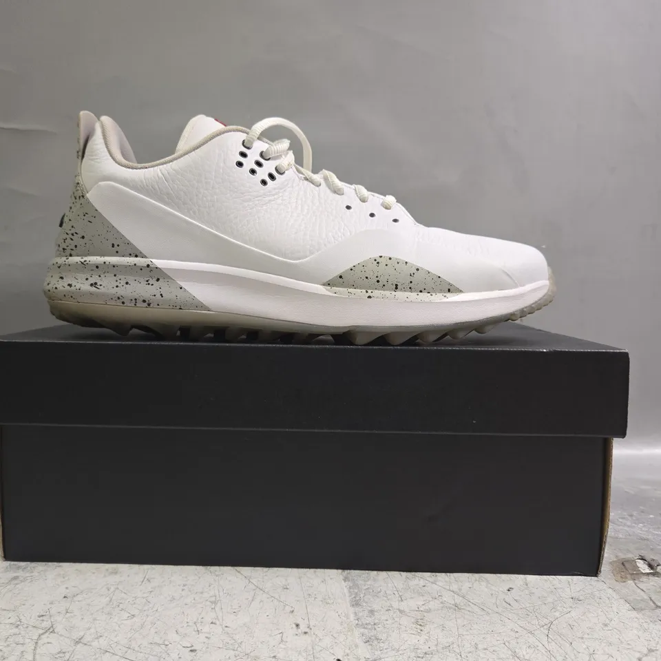 BOXED PAIR OF NIKE JORDAN ADG 3 SHOES IN WHITE/GREY SIZE UK 7