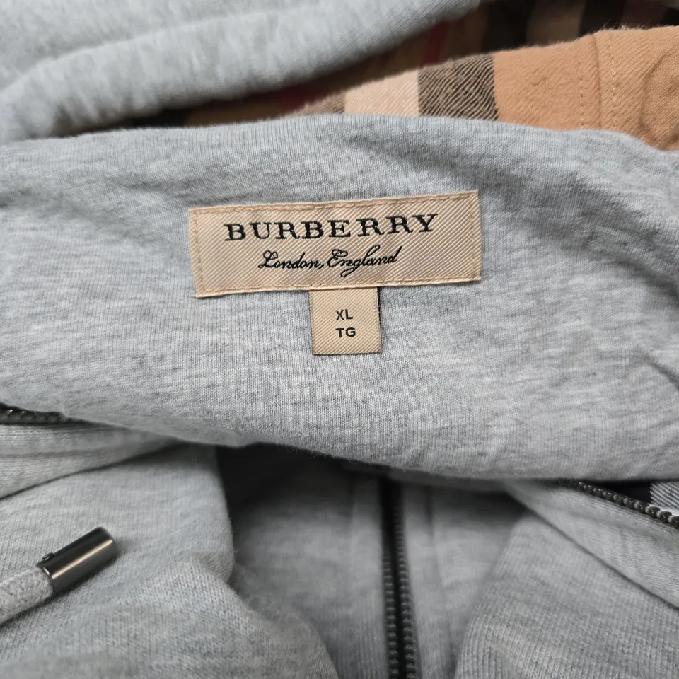 BURBERRY ZIP HOODIE – GREY, UK XL