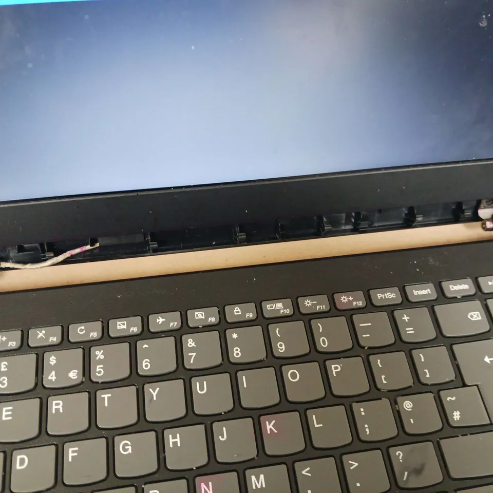 LENOVO	81MT V145-15AST 15 INCH	AMD A6 9225 2.6GHZ