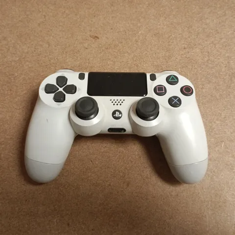 SONY PLAYSTATION 4 DUALSENSE WIRELESS CONTROLLER IN WHITE