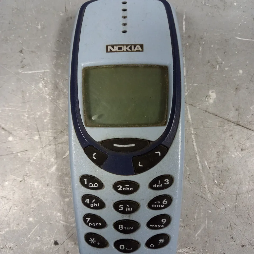 NOKIA 3330 MOBILE PHONE 