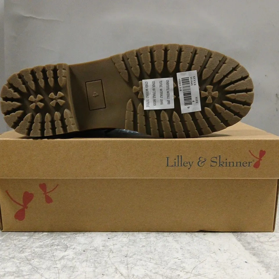 BOXED PAIR OF LILLEY & SKINNER ANKLE BOOT IN DUSTY BROWN SIZE 4