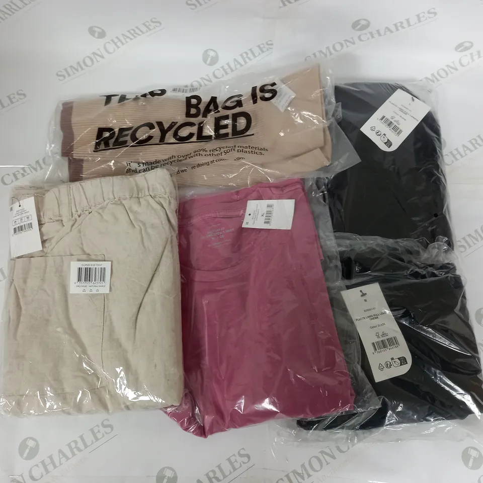 APPROXIMATELY 20 ASSORTED COTTON ON CLOTHING ITEMS TO INCLUDE VEGAN LEATHER SHIRT IN BLACK SIZE L, CURVE EVE PANT IN NATURAL MARLE SIZE 52EU, FLEECE LINED FULL LENGTH ONSIE IN BLACK SIZE L