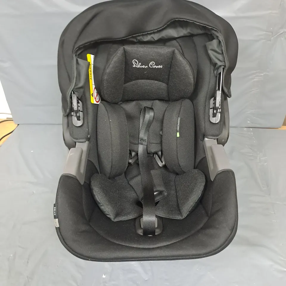 SILVER CROSS MODULE DREAM INFANT CARRIER