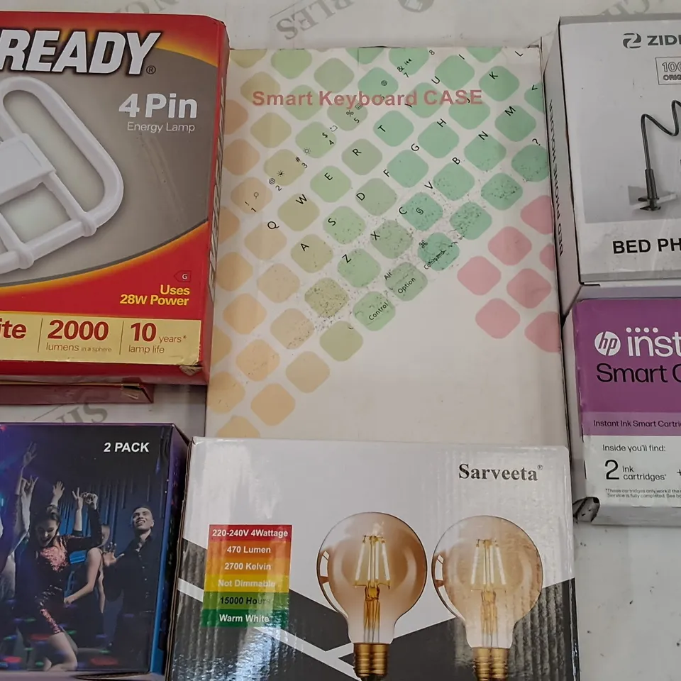 LOT OF 10 ASSORTED ITEMS TO INCLUDE DISCO PARTY LIGHT, EVERYDAY BULBS AND SMART KEYBOARD CASE 