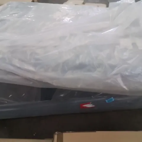 BAGGED SERAPHINE CHESTERFIELD DIVAN BED WITH HEADBOARD