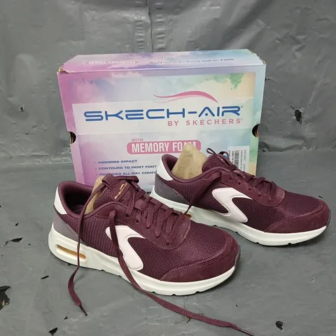 BOXED PAIR OF SKECHERS AIR COURT TRAINER PLUM SIZE 6