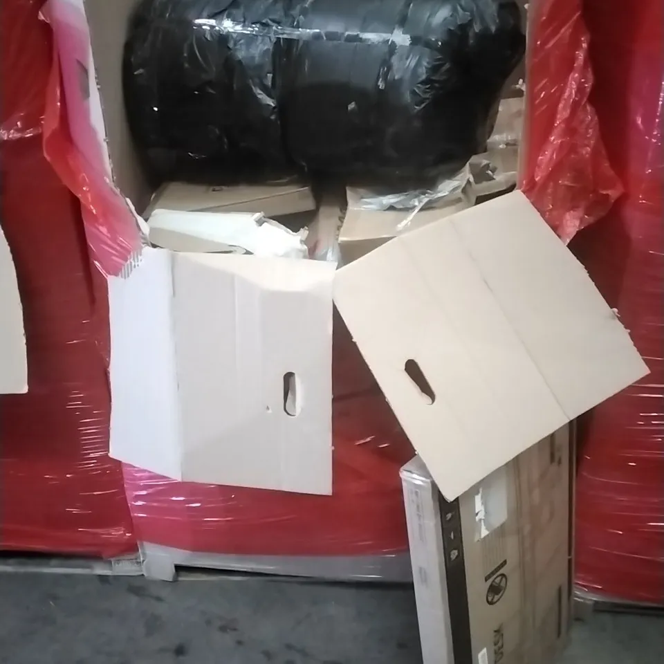 A PALLET CONTAINING ASSORTED HOUSEHOLD GOODS AND PRODUCTS TO INCLUDE;L SHAPED DESK, MATTRESS, TELESCOPIC LADDER, BOXED FURNITURE ETC