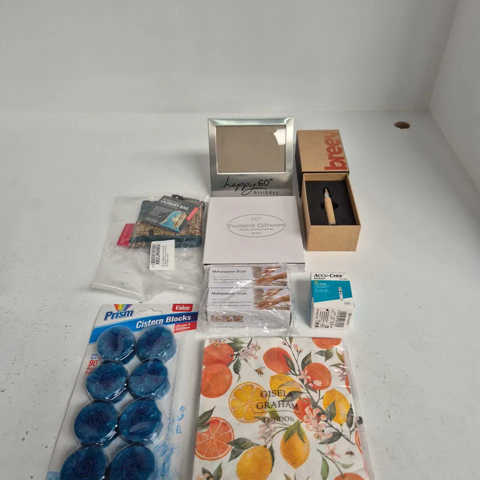 TOTE OF APPROXIMATELY 10 ASSORTED ITEMS INCLUDING ACCU CHECK INSTANT TEST STRIPS, BREEV AND GISELA GRAHAM LONDON NAPKINS