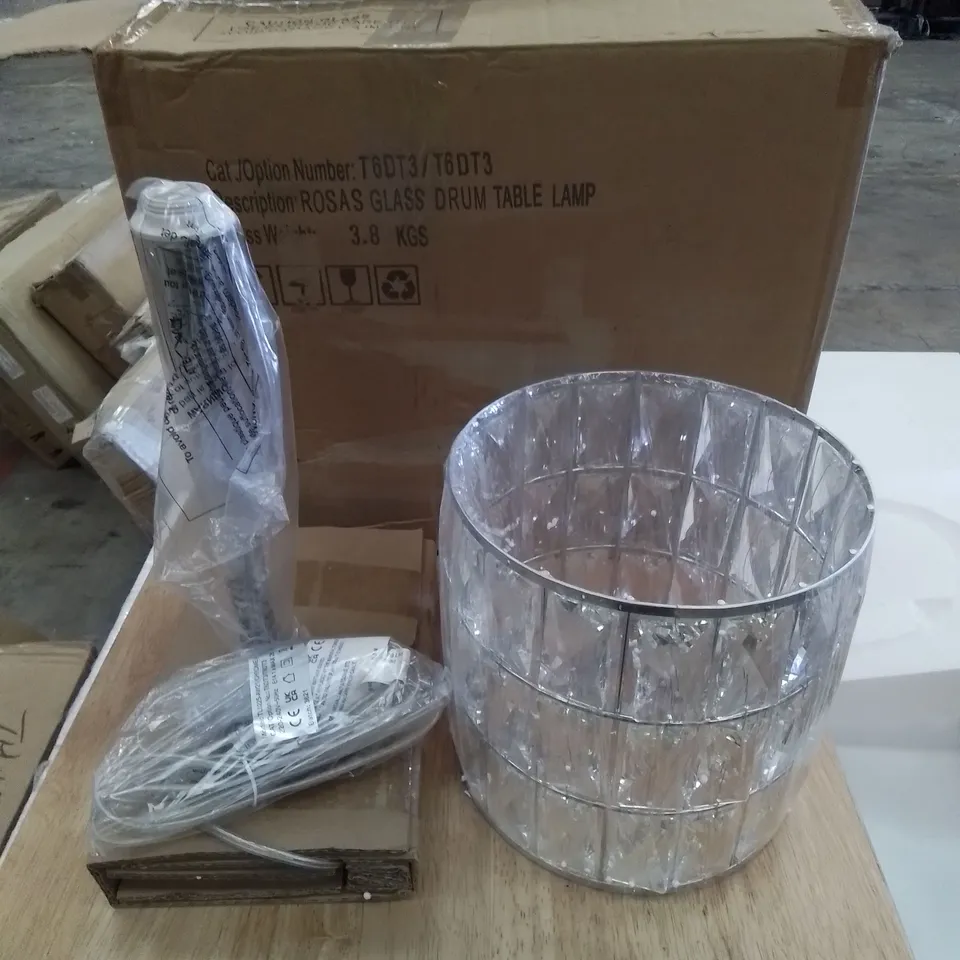 BOXED ROSAS GLASS DRUM TABLE LAMP (1 BOX)
