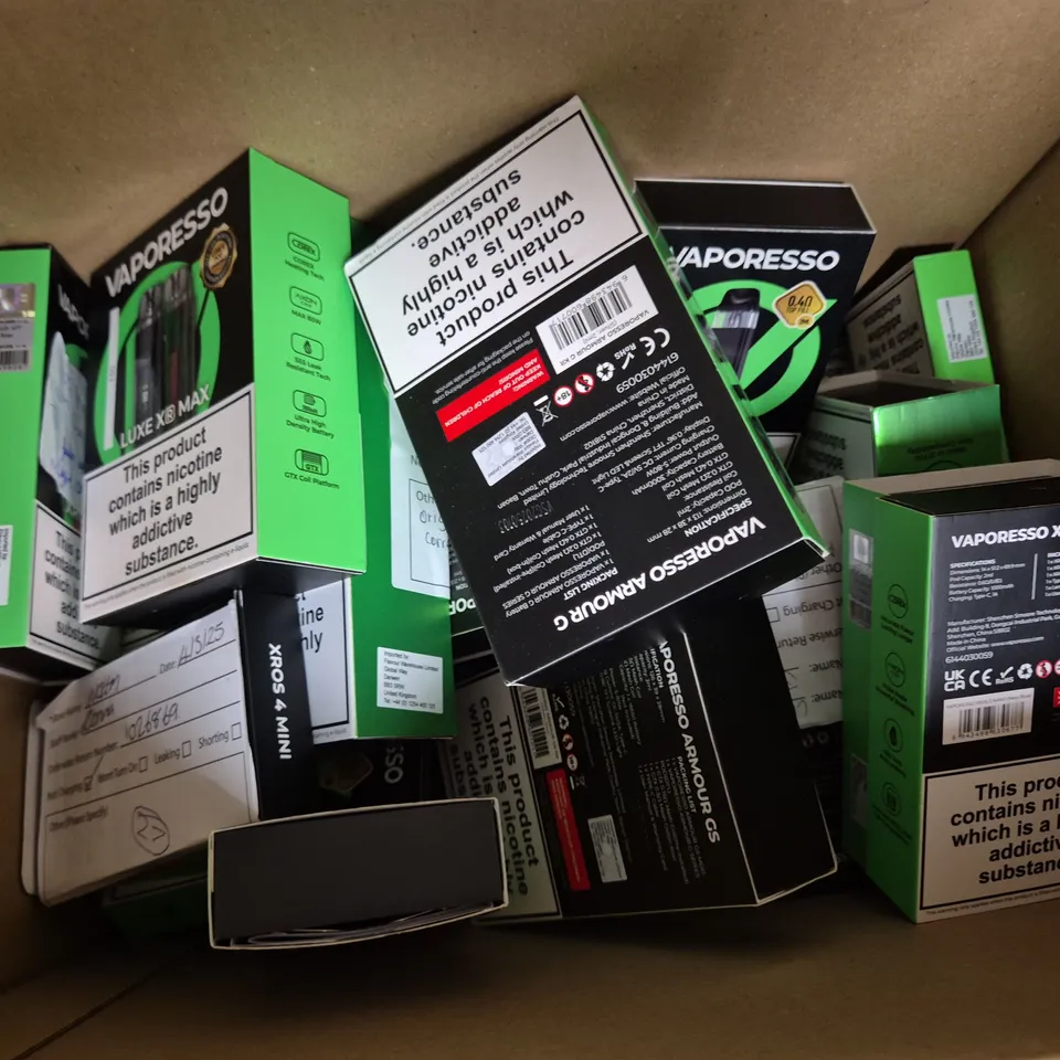 APPROXIMATELY 20 ASSORTED VAPORESSO PRODUCTS TO INCLUDE XROS PRO, ARMOUR MAX, XROS 3 NANO, ETC 