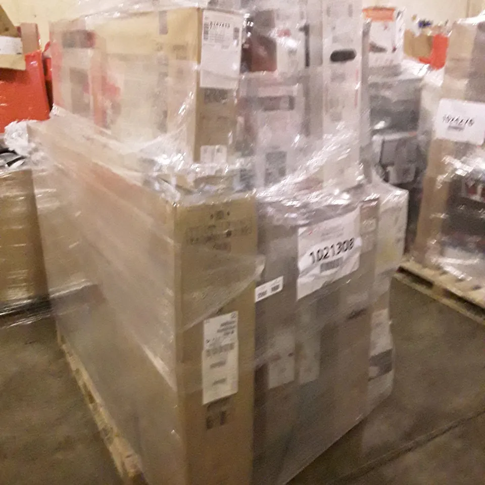 PALLET OF APPROXIMATELY 14 ASSORTED TELEVISIONS INCLUDING