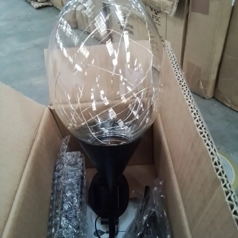 BOXED PAIR OF HOME2GARDEN SOLAR POWERED LED GARDEN LIGHTS