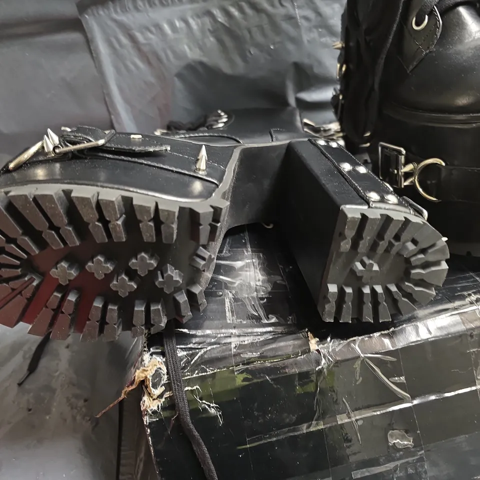 CURRENT MOOD BLACK LEATHER PLATFORM BOOTS WITH SPIKES, LACE-UP, SIDE ZIPPER – UK 6 (US 8)