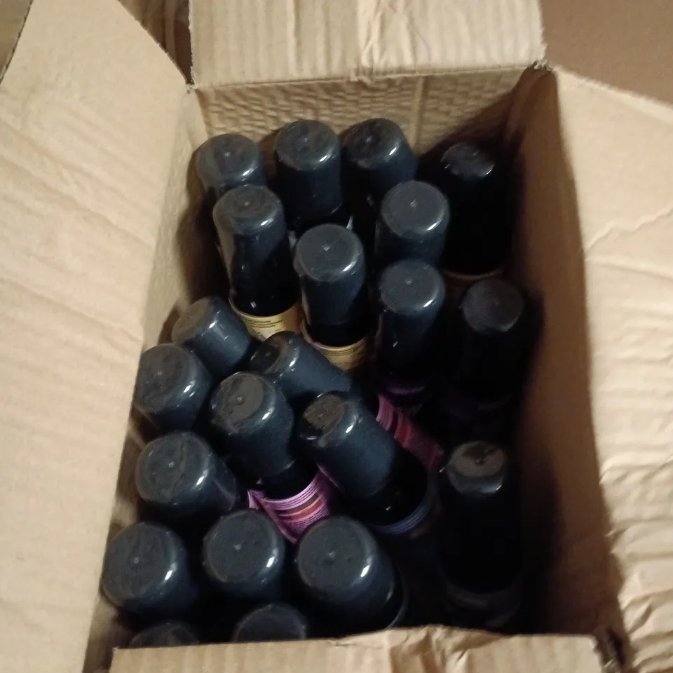 BOX OF APPROXIMATELY 20 ASSORTED MATRIX BLOW DRY TEMP COLOUR