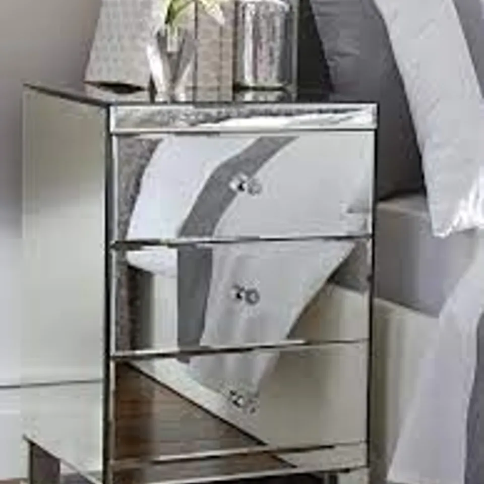 BOXED PARISIAN DRAWER MIRRORED BEDSIDE CABINET RRP £199