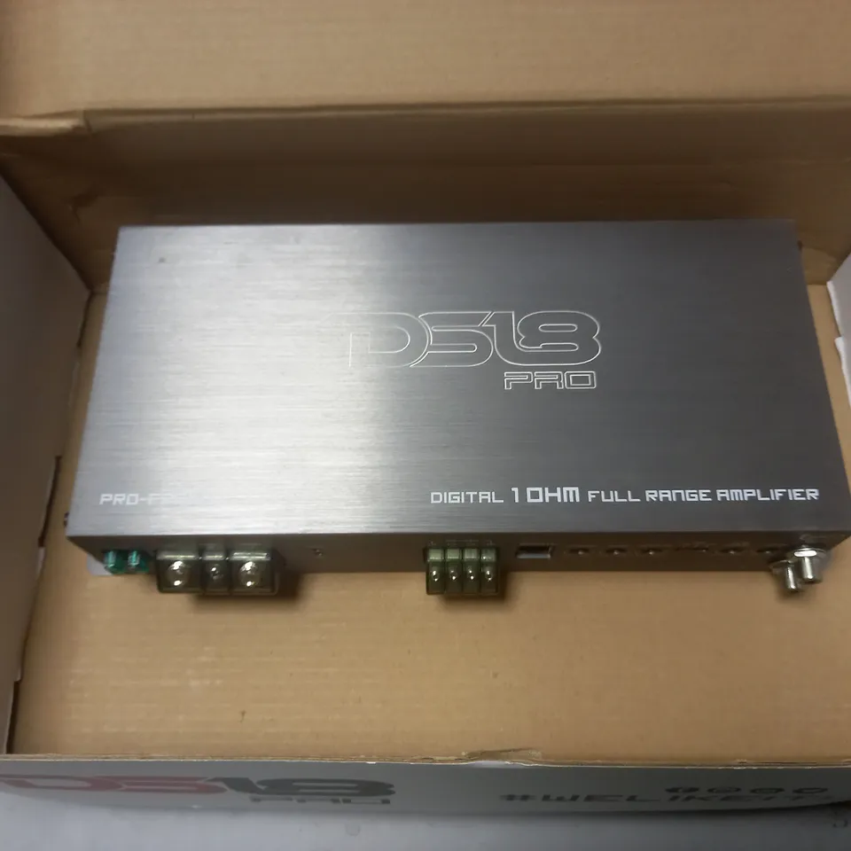 BOXED DS18 PRO-FR800.1 DIGITAL 1 OHM FULL RANGE AMPLIFIER 