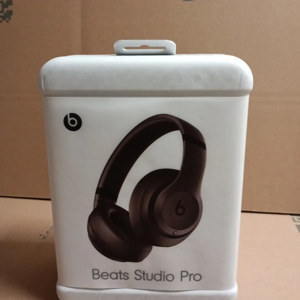 BEATS STUDIO PRO WIRELESS HEADPHONES (BOXED)